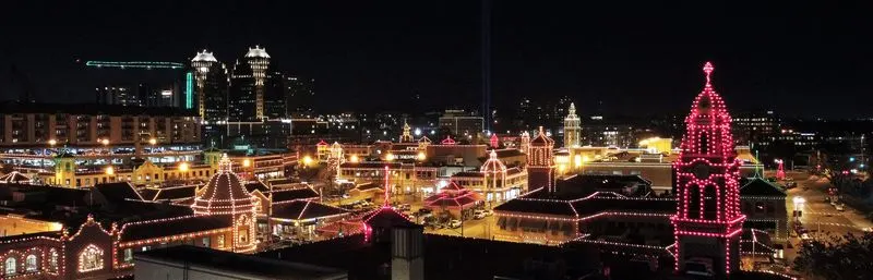 Country Club Plaza Lights Stroll