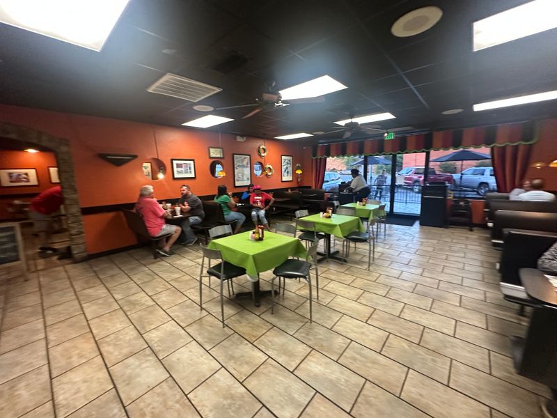 Swamp John’s — Muscle Shoals