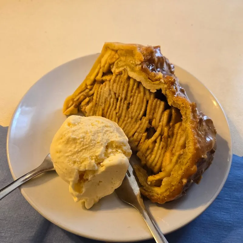 The Blue Owl Restaurant & Bakery, Kimmswick