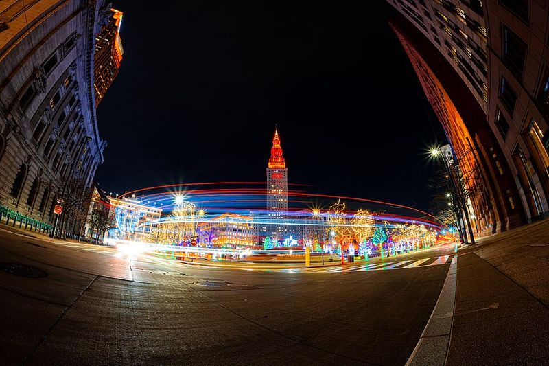 Cleveland Public Square & Winterfest