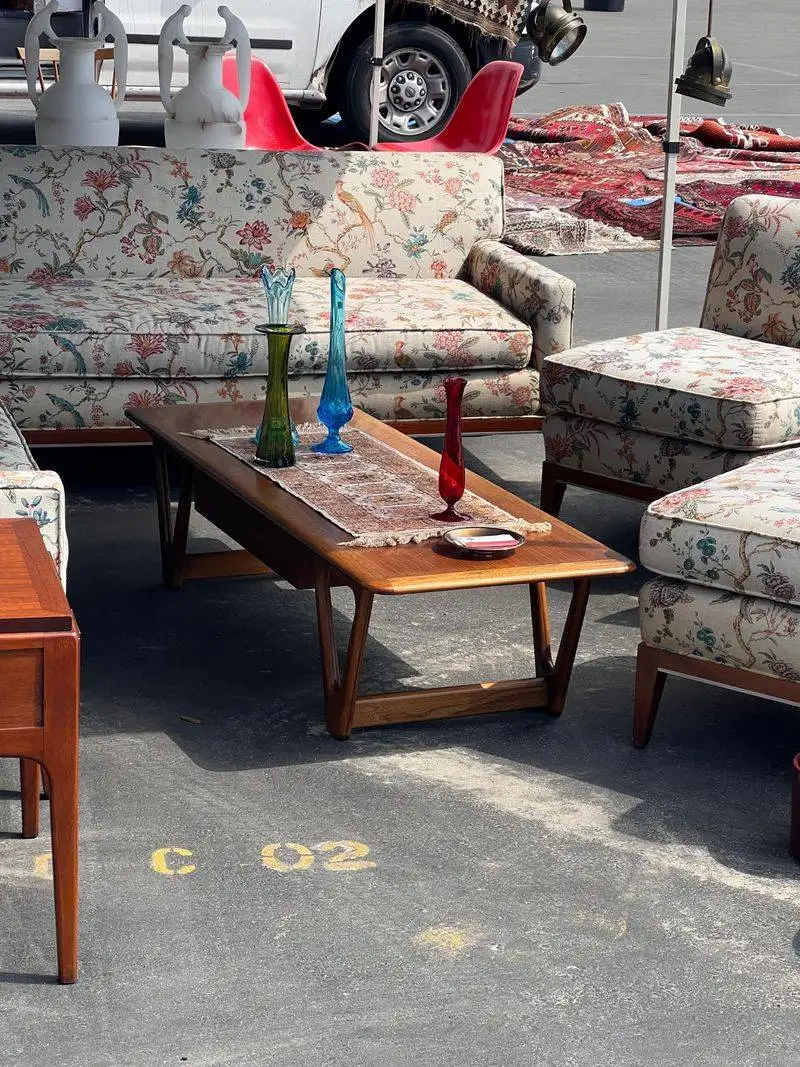 Layout 101: Zones, Sections, and How to Navigate Like a Local