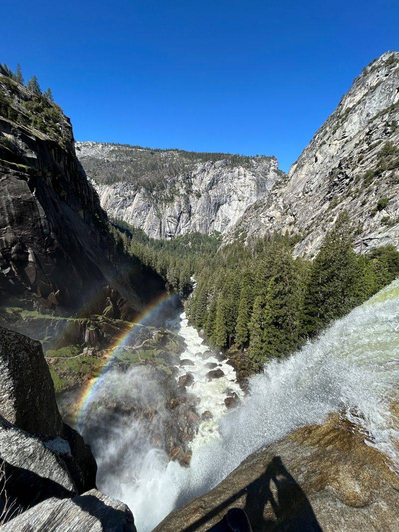 Yosemite Waterfall Hike: Mist Trail
