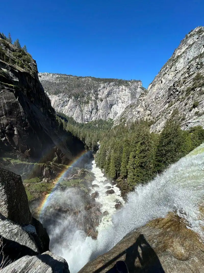 Yosemite Waterfall Hike: Mist Trail