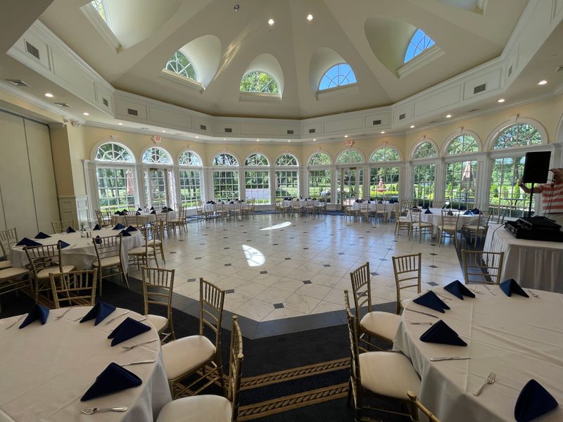 Cherry Creek Golf Club Holiday Buffet, Shelby Township