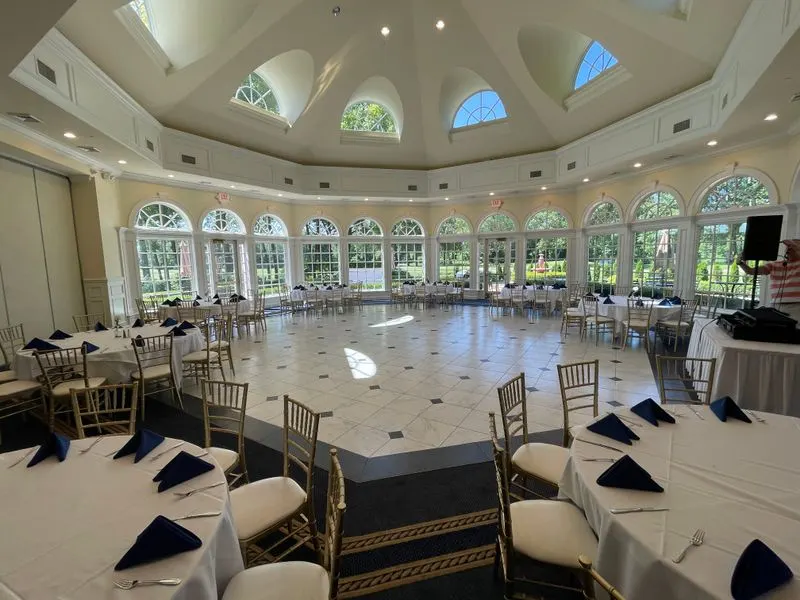 Cherry Creek Golf Club Holiday Buffet, Shelby Township