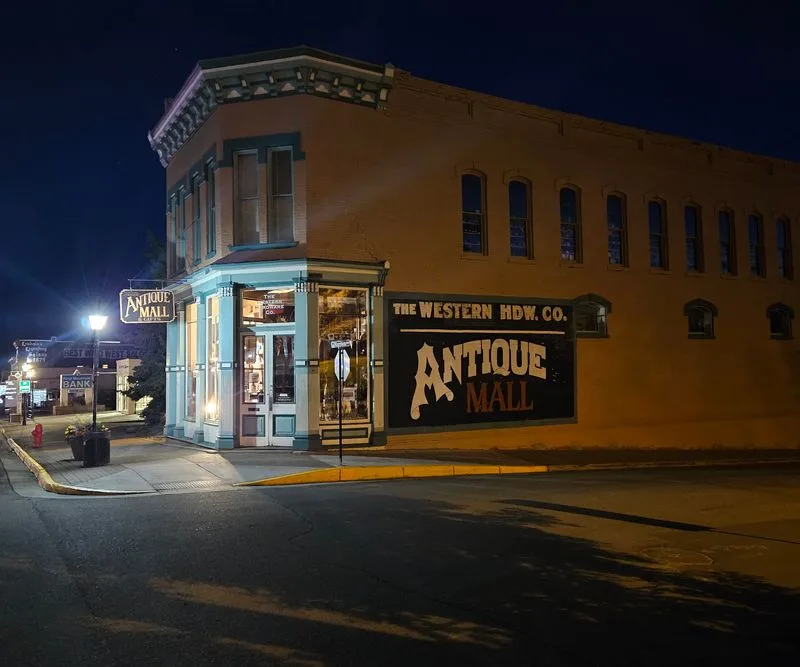 Practical Tips for High-Altitude Antiquing