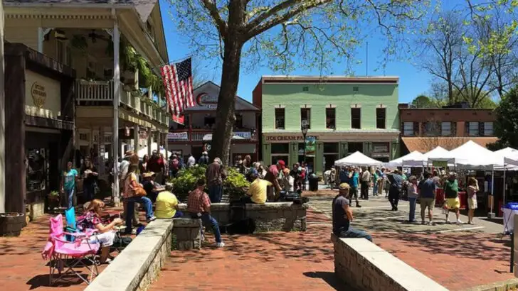 Long-weekend travelers are turning these previously overlooked Southern towns into relaxed getaway spots