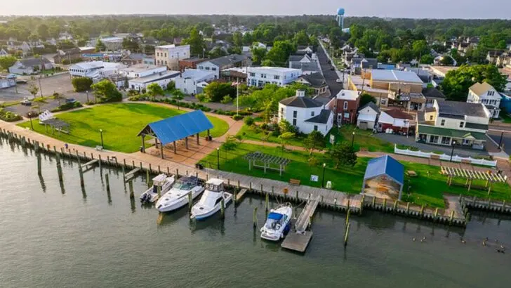 Long-weekend wanderers are filling up 11 small coastal communities along the Mid-Atlantic