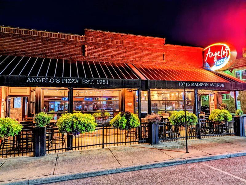 Angelo&rsquo;s Pizza &mdash; Lakewood