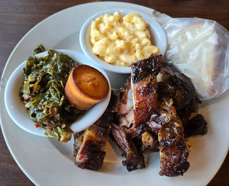 Smokin' Notes BBQ - East Peoria