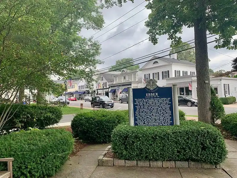 Historic Landmarks and Museums