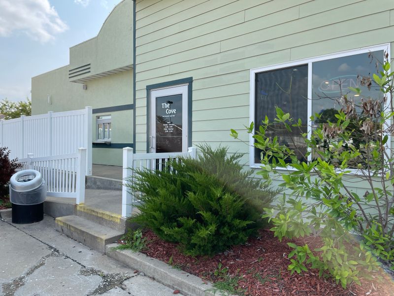 The Cove Restaurant and Bar - Boonville