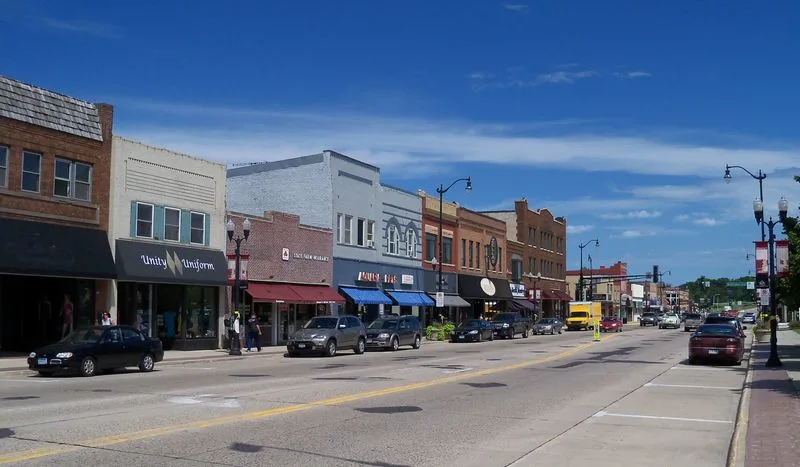 Main Street, Hutchinson