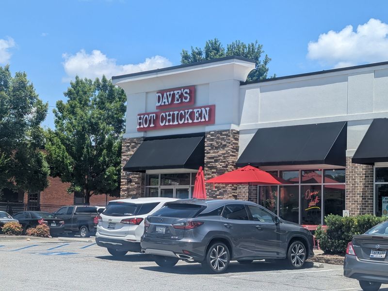 Dave's Hot Chicken - Columbia, SC