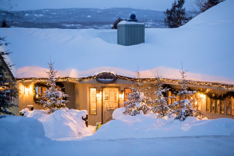 Gunflint Lodge & Outfitters- Grand Marais