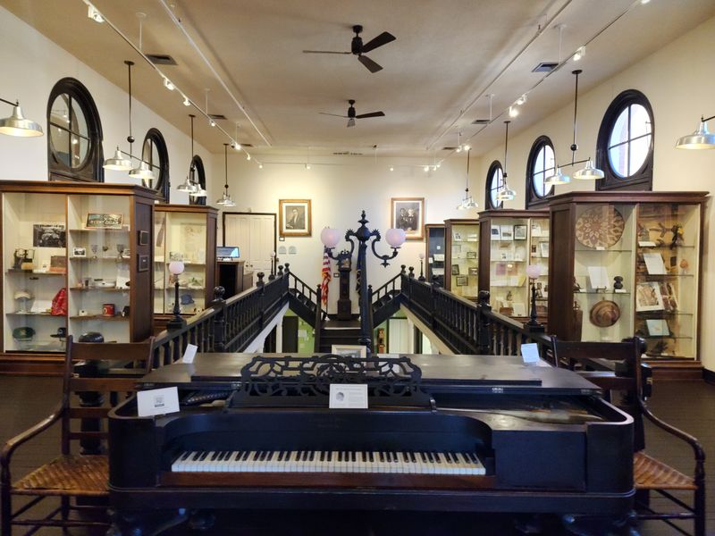 Kentucky Gateway Museum Center