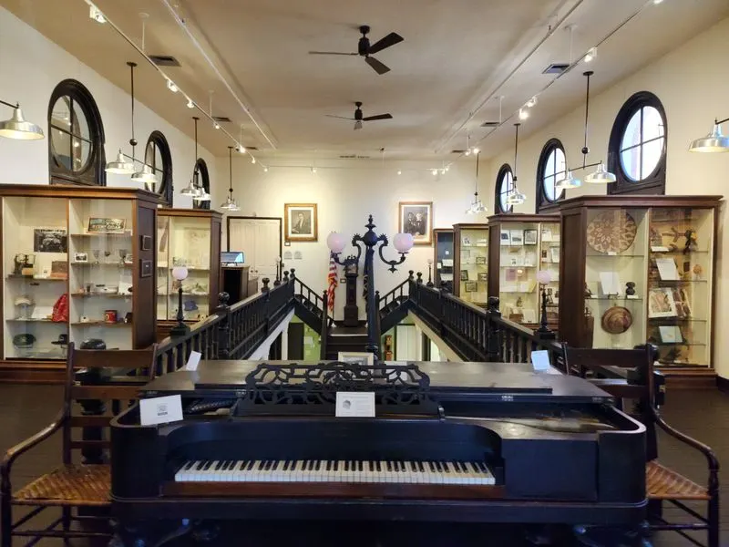 Kentucky Gateway Museum Center