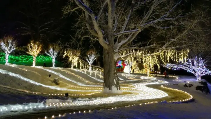 Massachusetts has a Berkshires town where classic decorations, cultural events, and quiet streets shape a traditional holiday visit