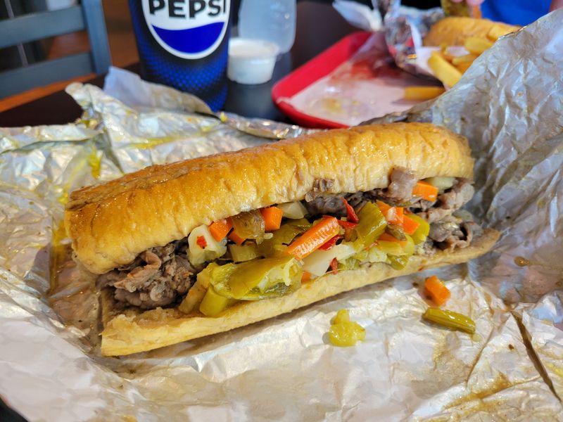 Italian Beef & Sausage Combo &ndash; Johnnie&rsquo;s Beef