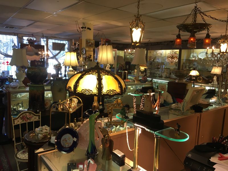 Josette's Antiques - Las Vegas