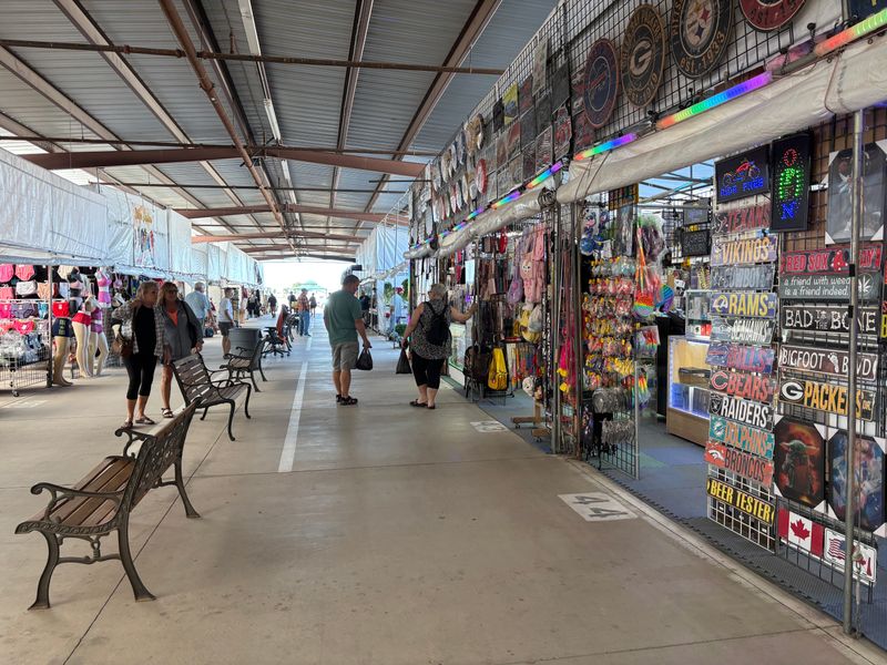 Arizona Marketplace &mdash; Yuma