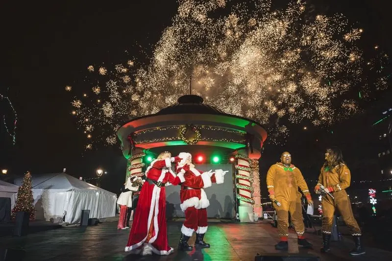 Downtown Holiday Lights Festival