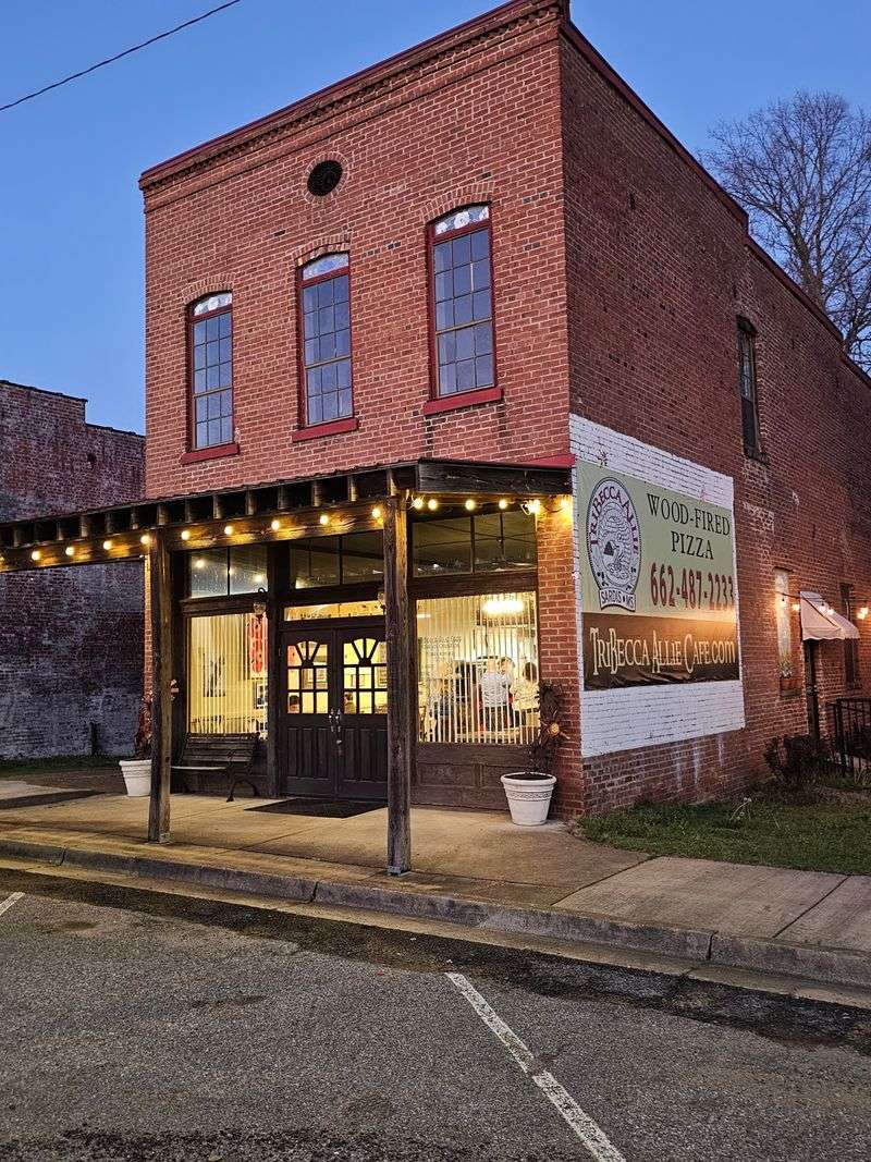 Mississippi &mdash; TriBecca Allie Caf&eacute;