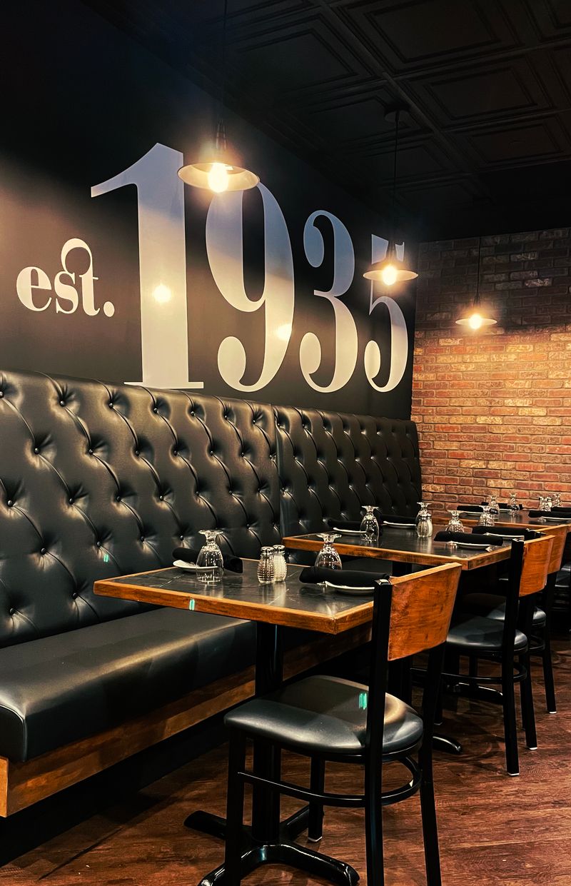 Jennie&rsquo;s Pizzeria &mdash; 1935 (Monroe, CT)