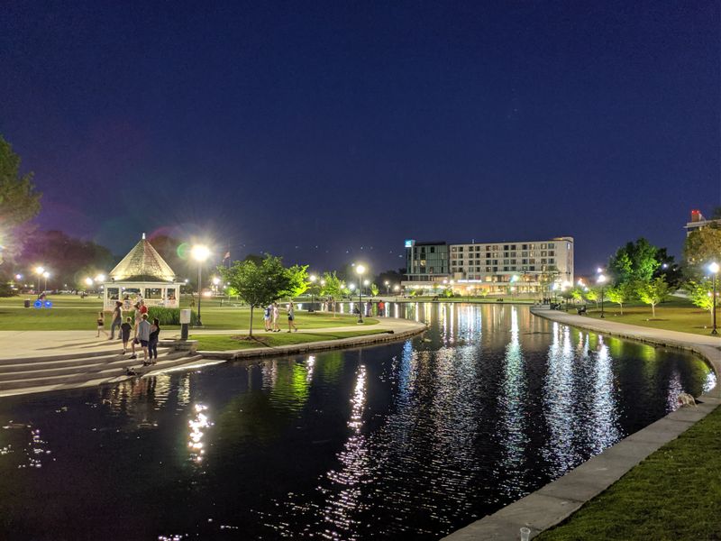 Green views and gentle trails at Big Spring International Park