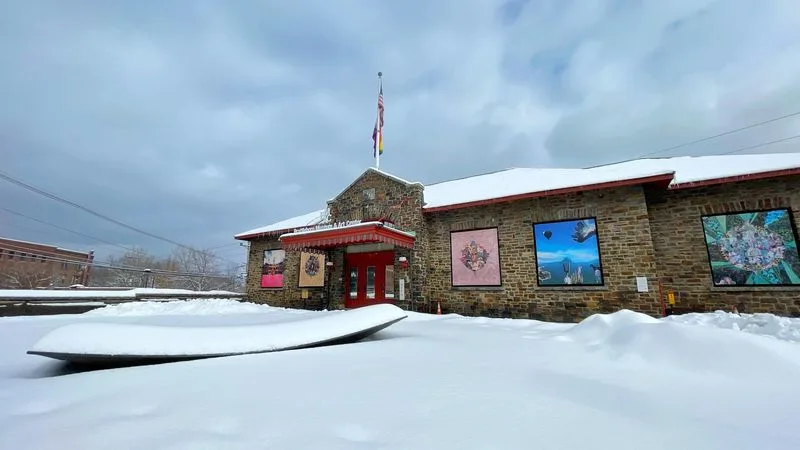 The Unseen Charm of Art Walks