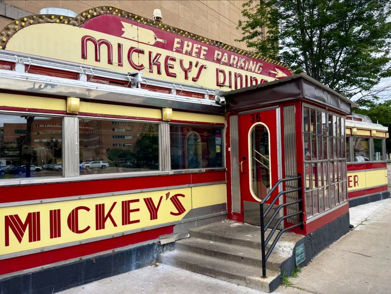 Mickey&rsquo;s Diner