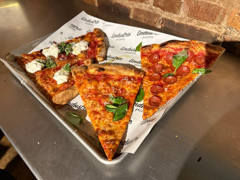 New York &mdash; L&rsquo;industrie Pizzeria