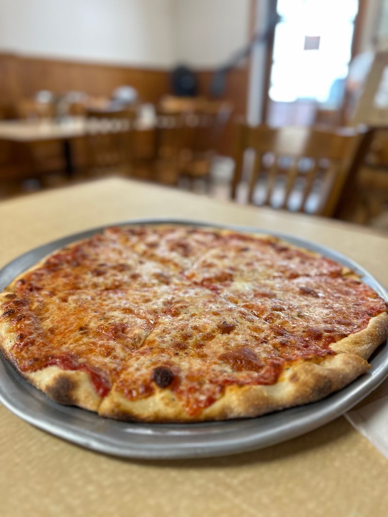 New York &mdash; Louie & Ernie&rsquo;s