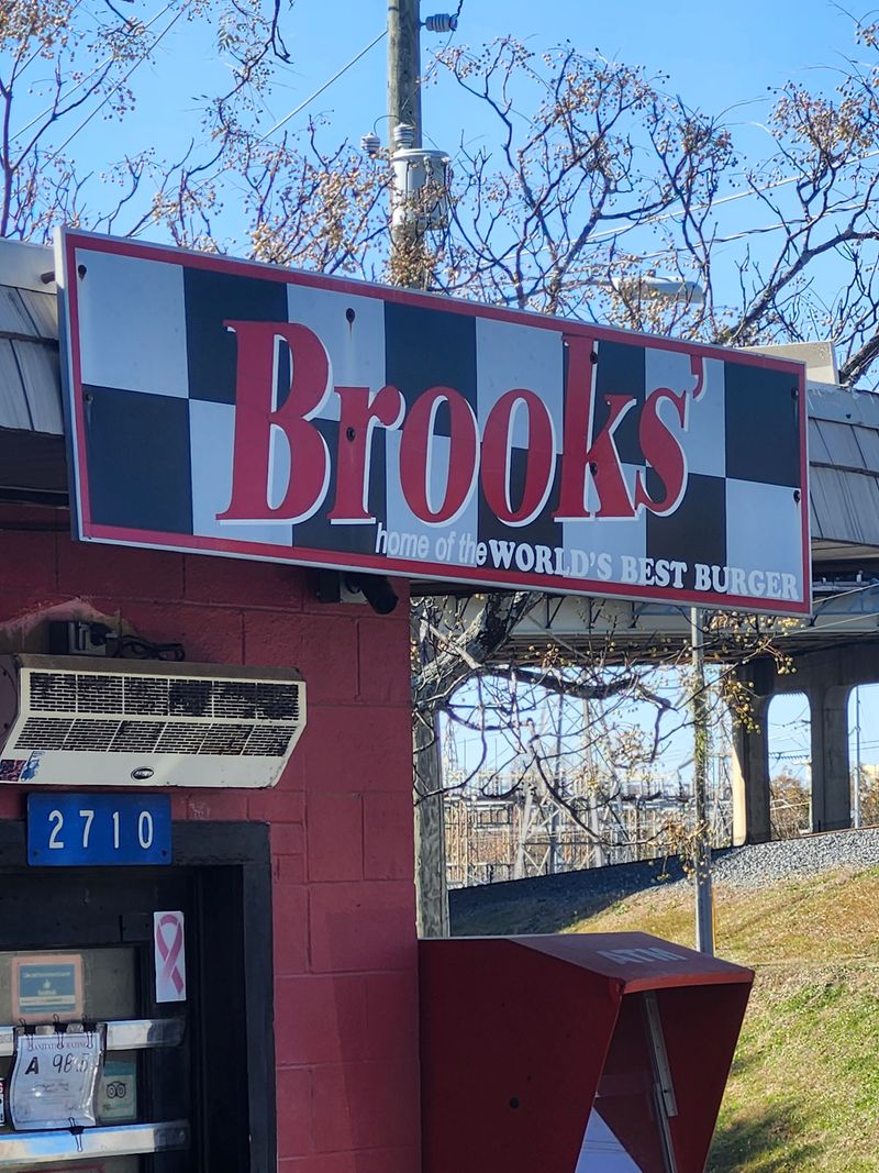 North Carolina — Brooks Sandwich House (Charlotte)