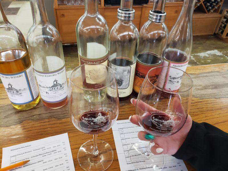 Local Wineries with Holiday Tasting Events