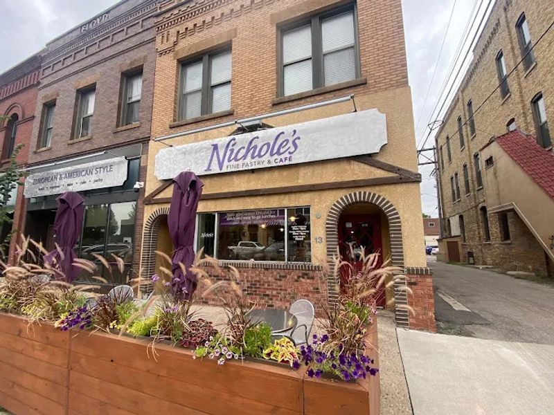 North Dakota – Nichole’s Fine Pastry & Café (Fargo)