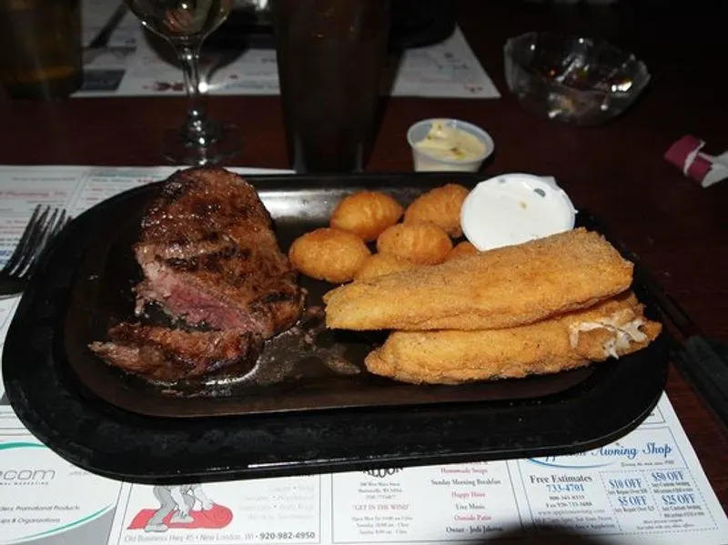 Black Otter Supper Club Holiday Buffet, Hortonville