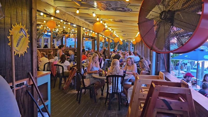Harborside Bar & Grill &mdash; Ocean City, MD