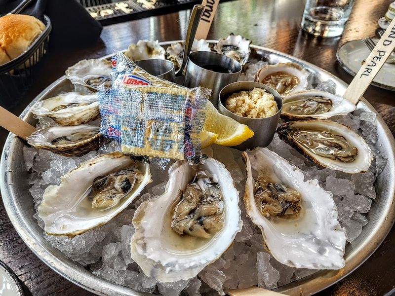 Bay House Oyster Bar & Restaurant — Erie