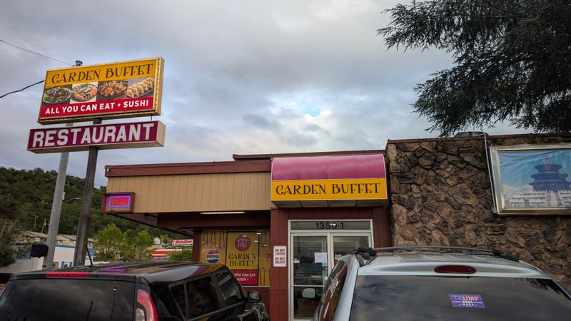 Oregon &mdash; Garden Buffet (Roseburg)