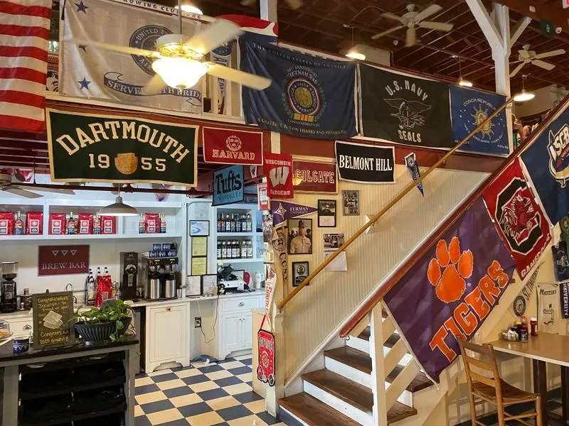 Blackstone&rsquo;s Caf&eacute;