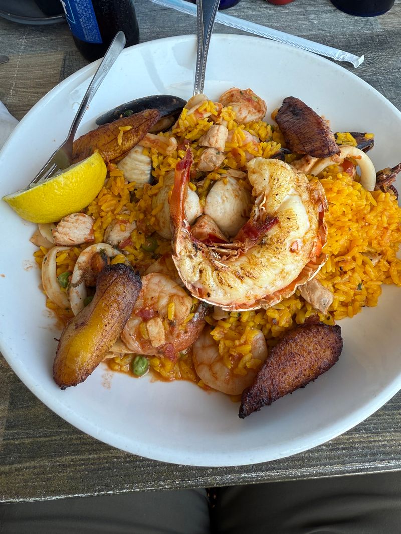 Wahoo's Seafood Bar and Grill Restaurant &mdash; Islamorada, FL