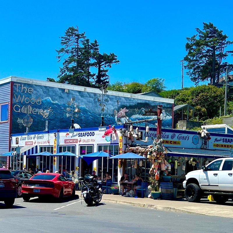 Ocean Bleu Seafoods at Gino's - Newport