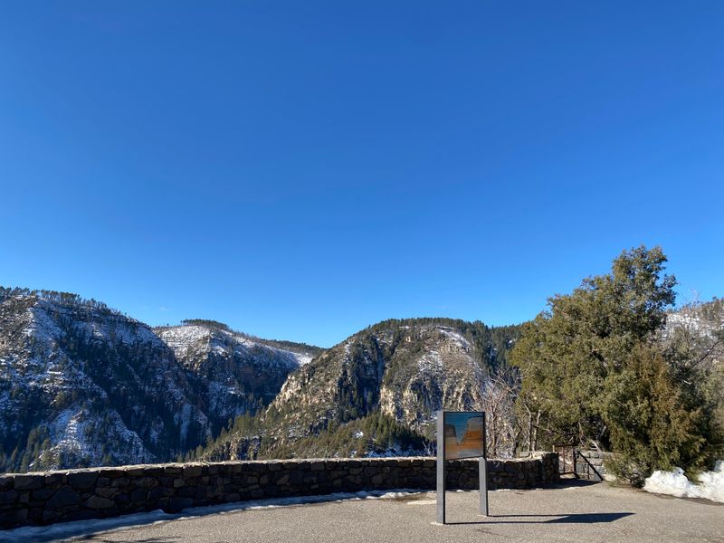 Driving Oak Creek Canyon switchbacks