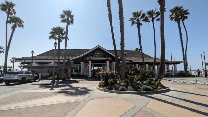 Duke's Huntington Beach (Huntington Beach, CA)