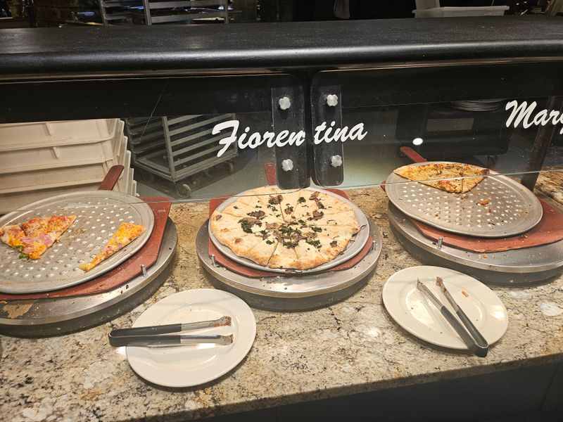 Pizza oven favorites