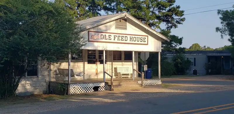 History and legacy of Abe&rsquo;s Ole Feed House