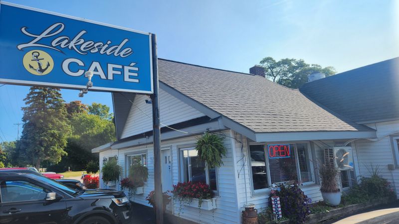 Lakeside Cafe &mdash; Bear Lake
