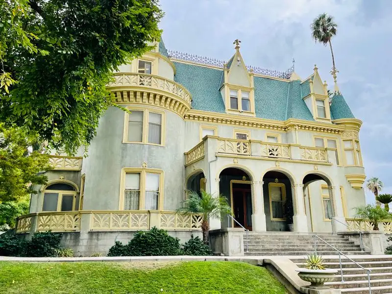 Kimberly Crest House & Gardens