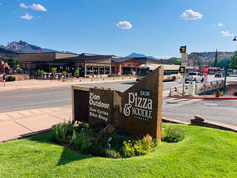 Zion Pizza & Noodle Co. &mdash; Springdale, UT (Near Zion National Park)